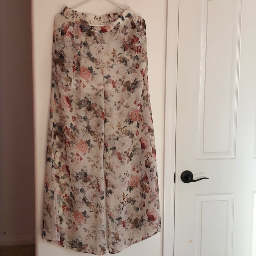 Foreign Exchange Wide Leg  Floral Pants